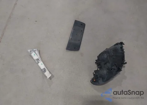 2014 Ram Promaster 2500 High Roof z USA, uszkodzony, nr VIN 3C6TRVCG3EE119711